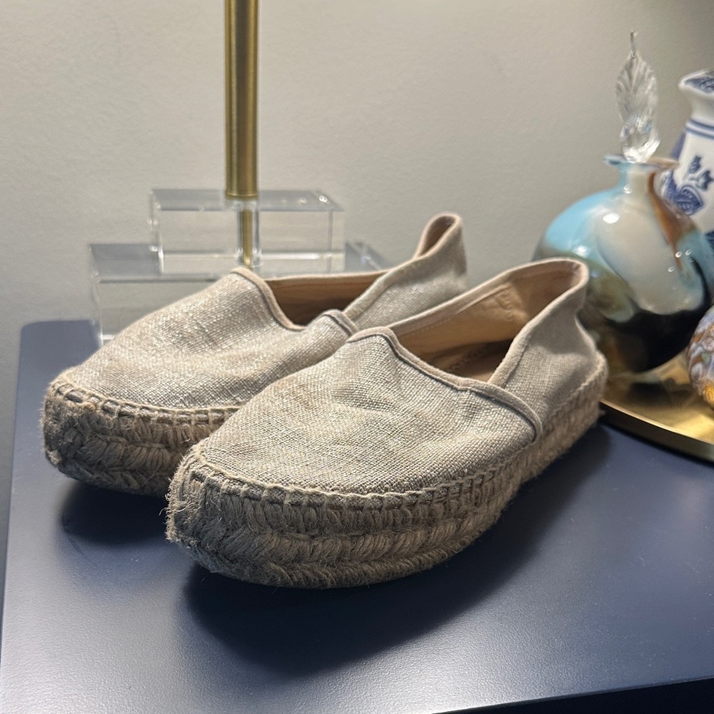 Women's Cream/Gold Espadrilles